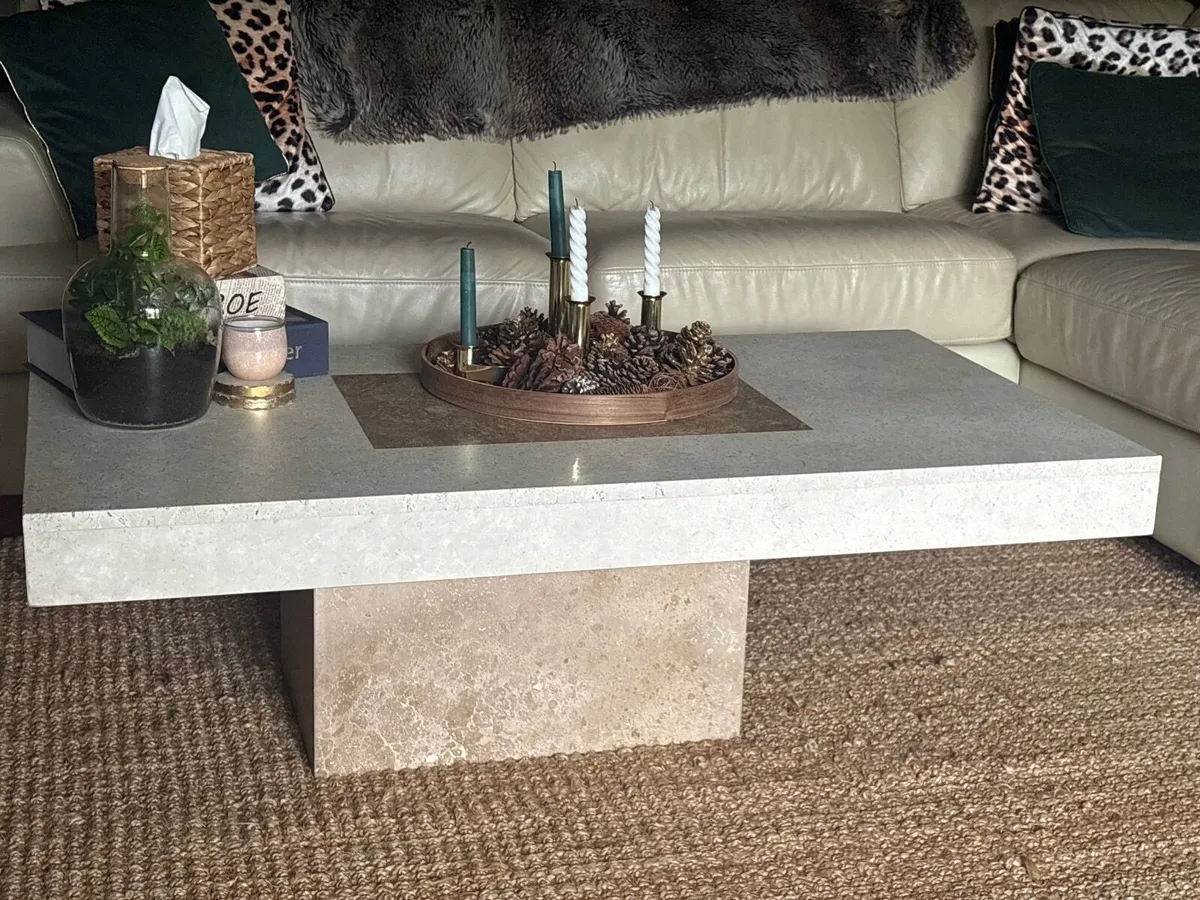 Marble/granite coffee table - Image 3
