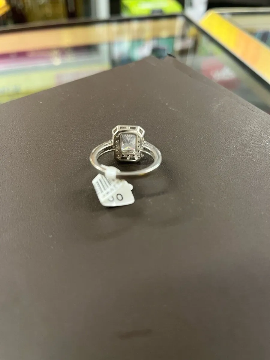 Sterling silver CZ ring - Image 2