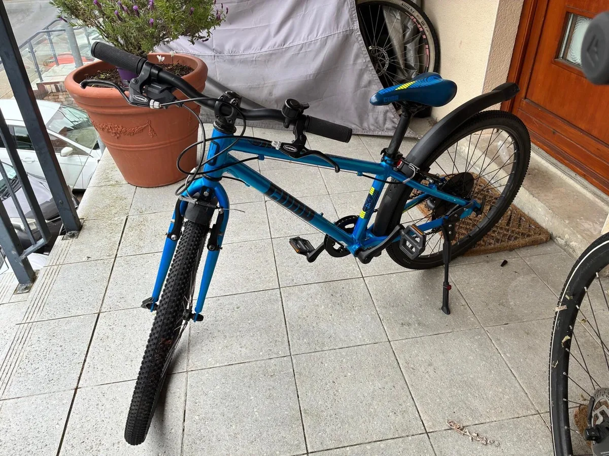 Cuda Trace 24" Kids Bike - Image 1
