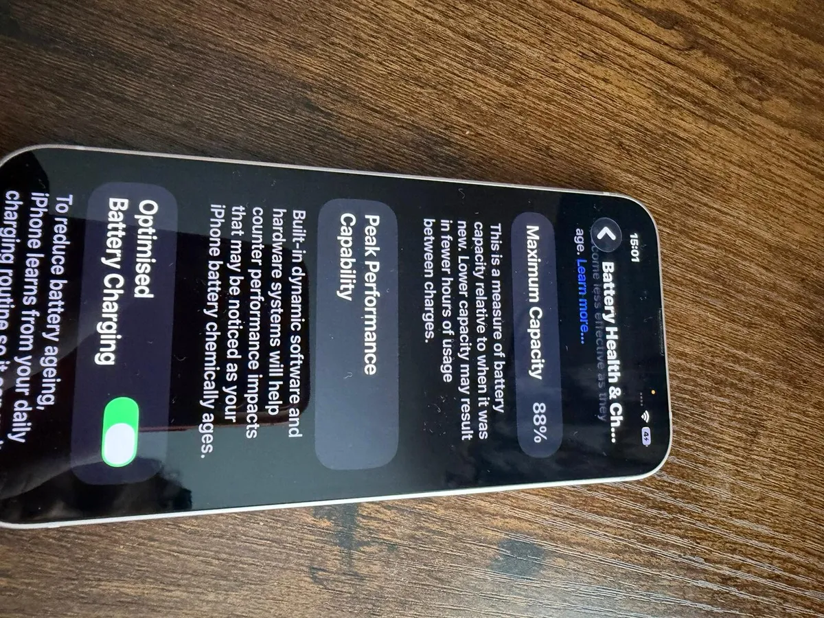 I phone 13 - Image 2