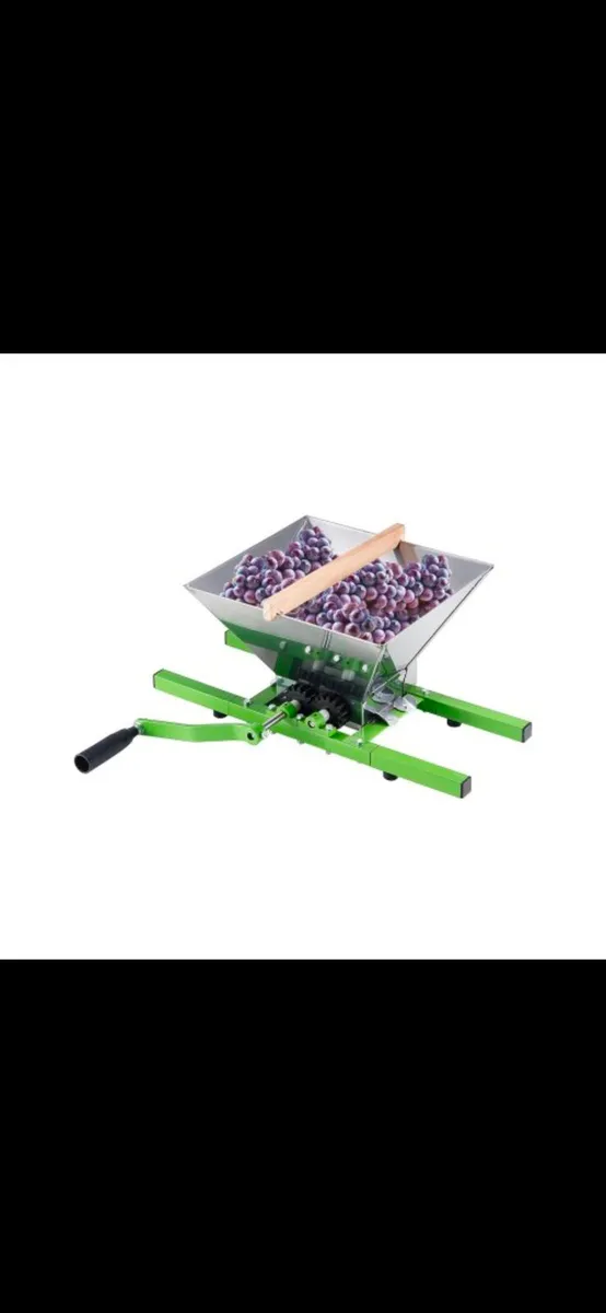 1.8 Gal/7L Fruit and Apple Crusher, Large Manual G - Image 1