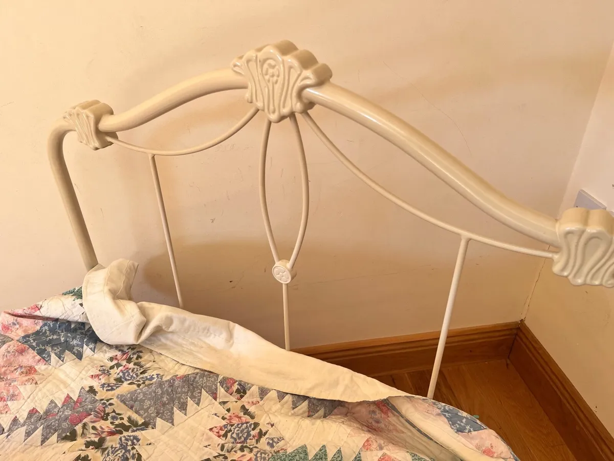 Laura Ashley single bed frame - Image 1