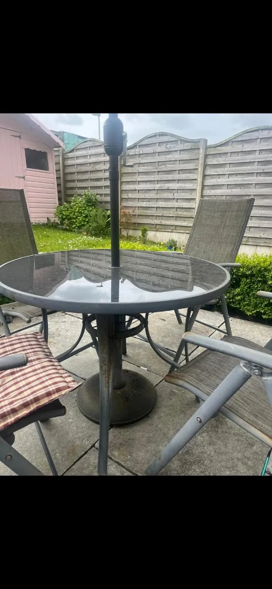 Garden Furniture - Image 1