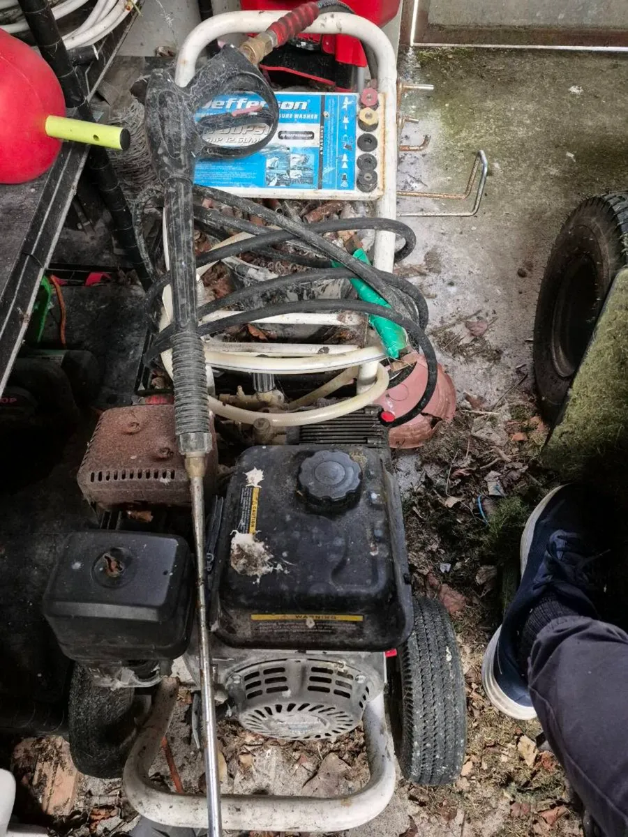 Petrol power washer