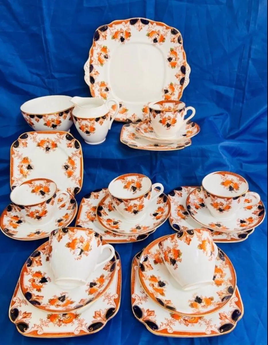 Roslyn China Teaset - Image 2