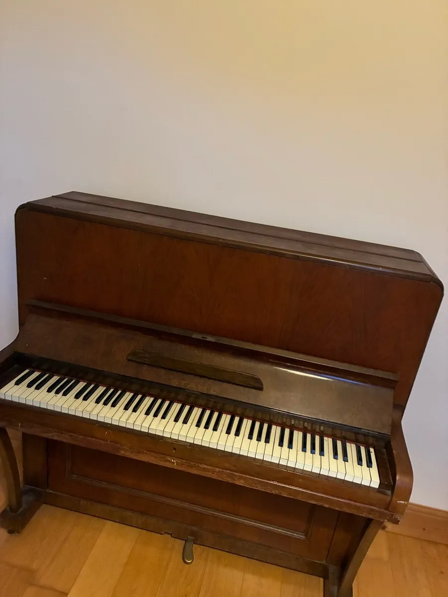 Piano - Image 3