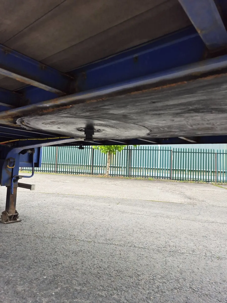 Stepframe Trailer - Image 2