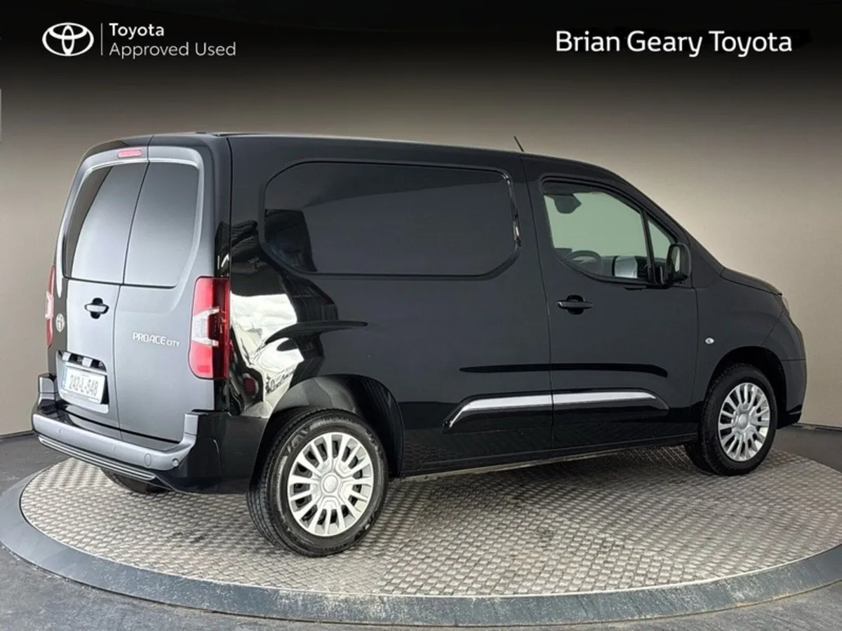 Toyota Proace City CITY 1.5 GX SWB 1000KG - Image 2