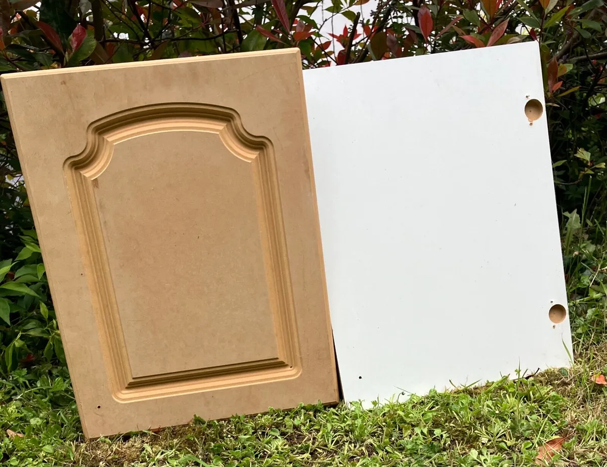 Cabinet doors - Image 4