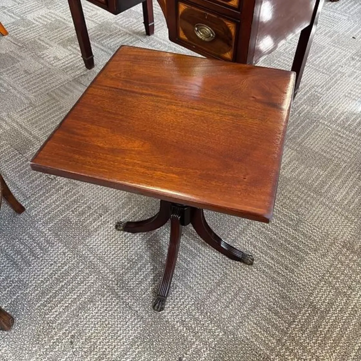 Beautiful mahogany occasional side table