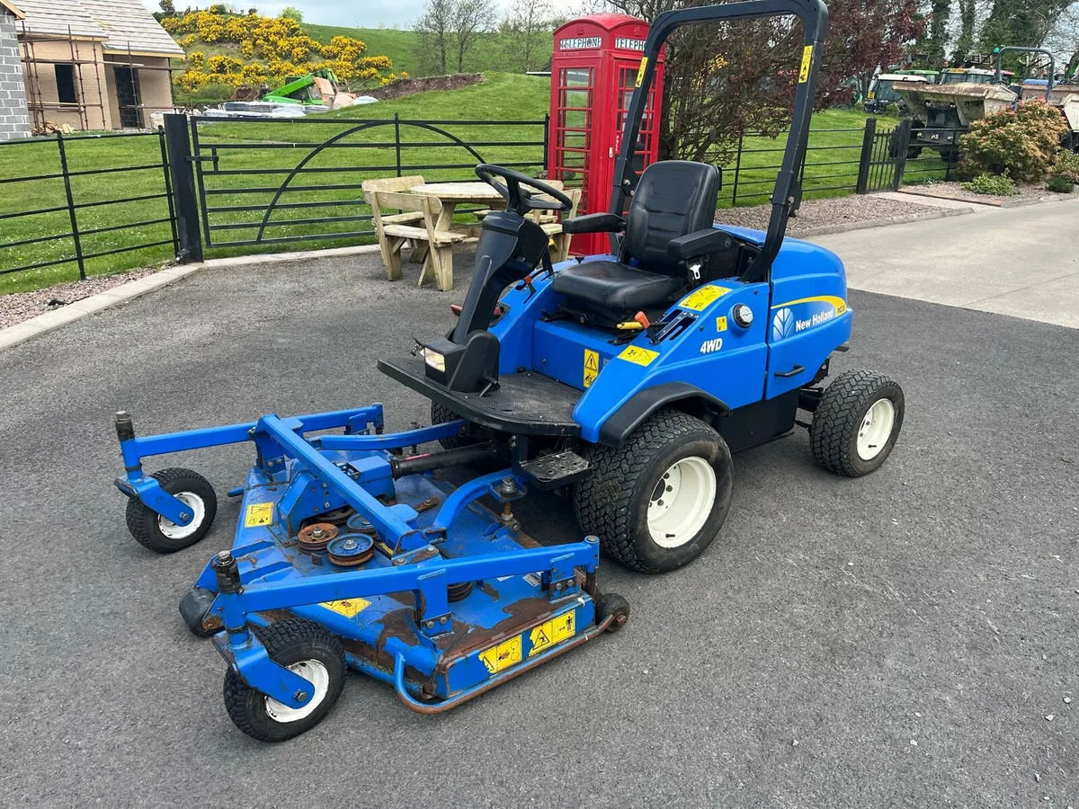 New Holland deck mower - Image 1