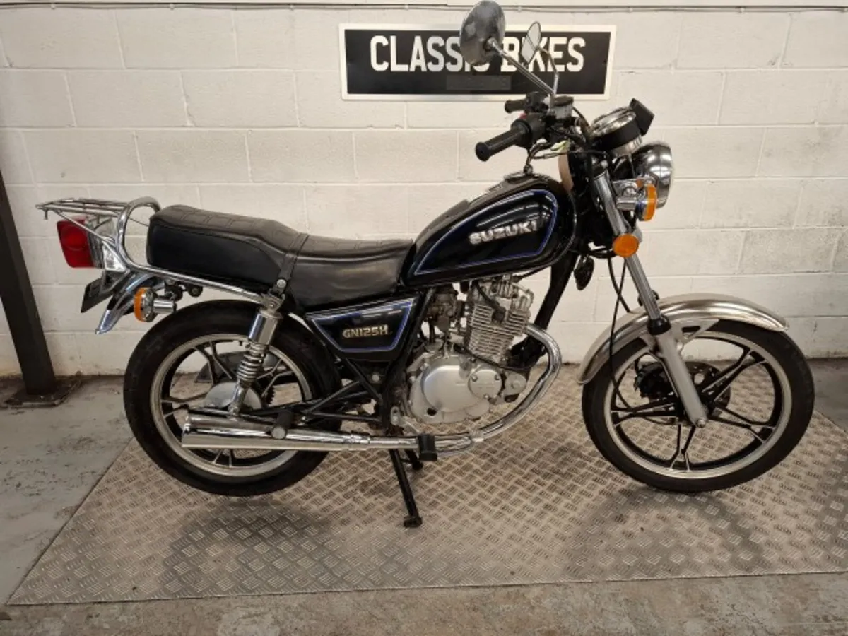 Suzuki GN125 2015 - Image 1