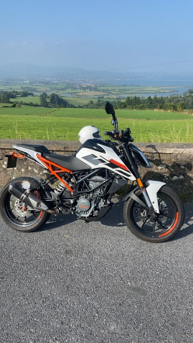 Ktm duke 125 - Image 1