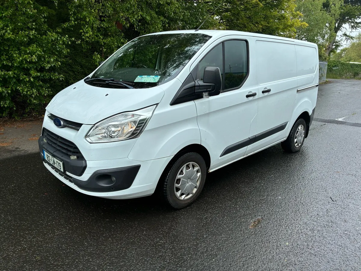 2018(182) FORD TRANSIT CUSTOM 270 SWB TREND - Image 2