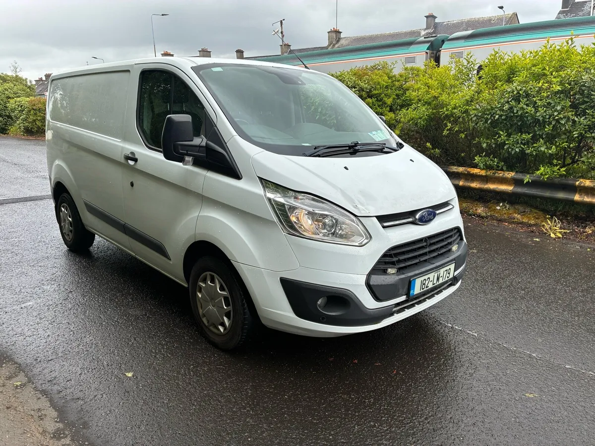 2018(182) FORD TRANSIT CUSTOM 270 SWB TREND - Image 1