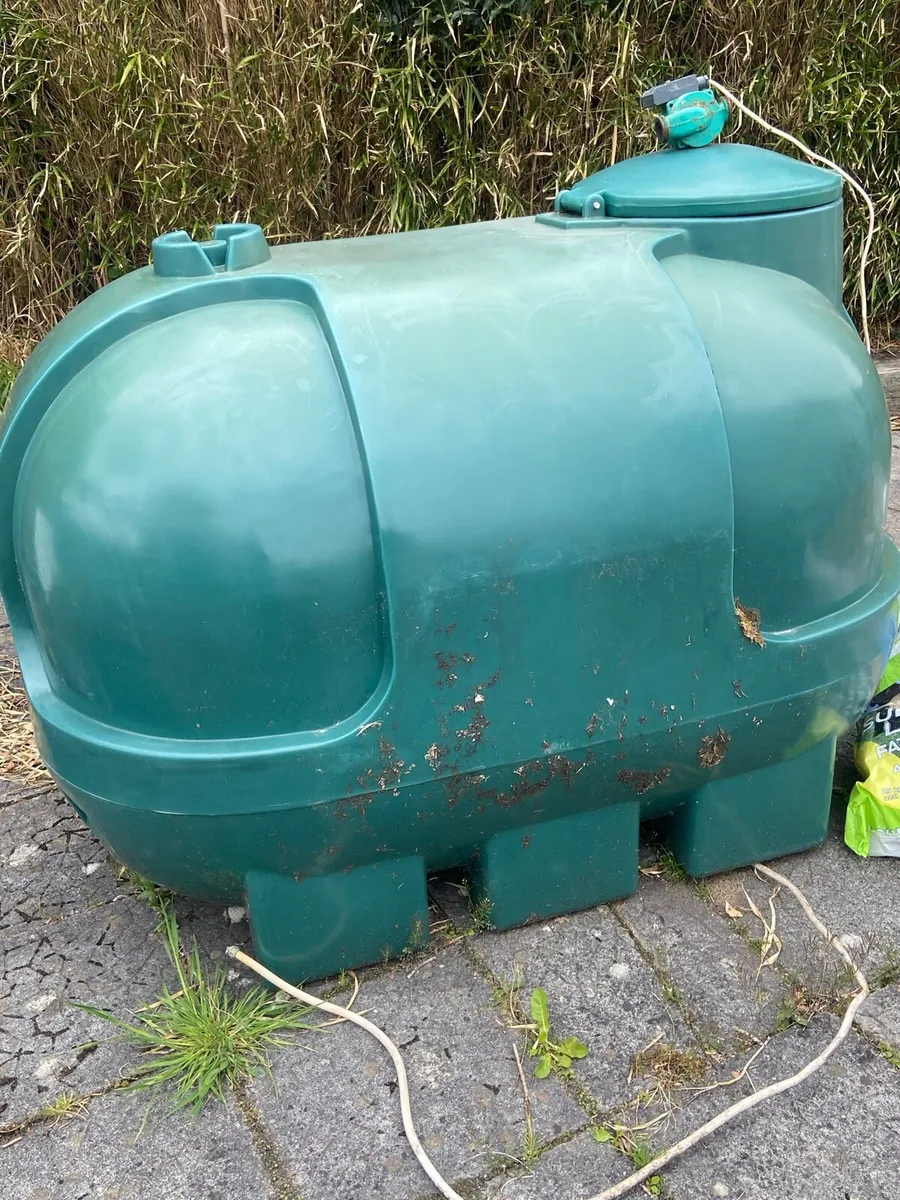 Oil tank - Image 3