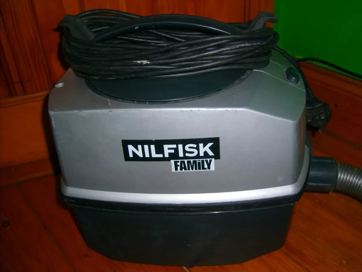 Nilfisk hoover - Image 3