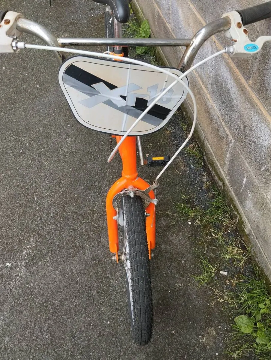 Girls 20inch bike - Image 4