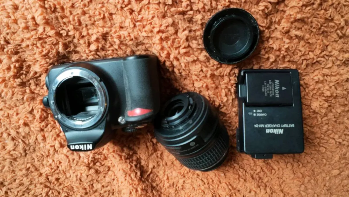Nikon D3100 DSLR Camera - Image 2
