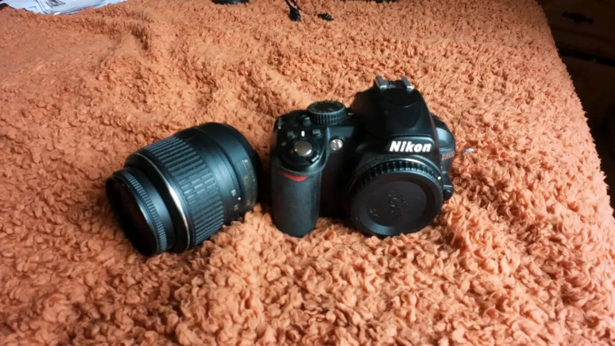Nikon D3100 DSLR Camera - Image 3