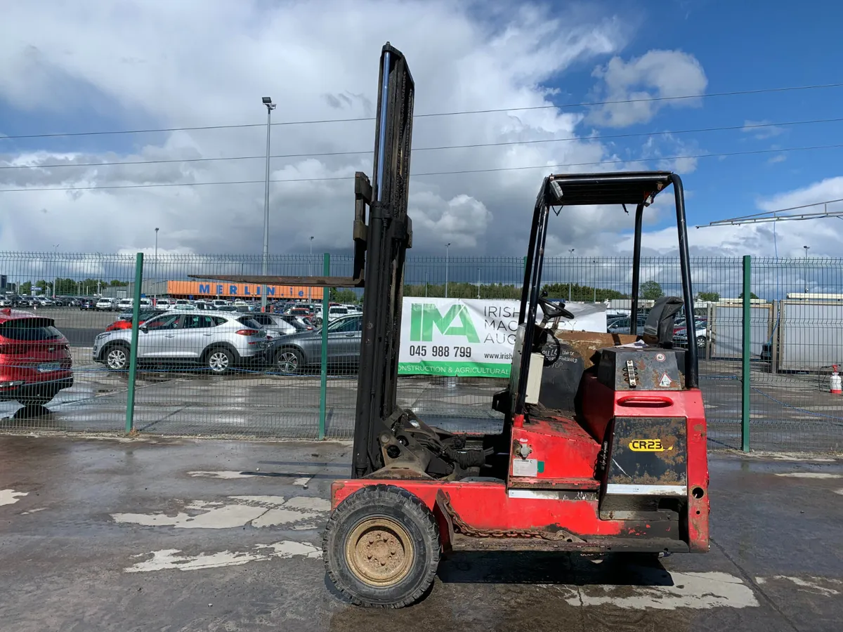 UNRESERVED 2005 PALFINGER MOUNTY FORKLIFT FOR AUCT - Image 2
