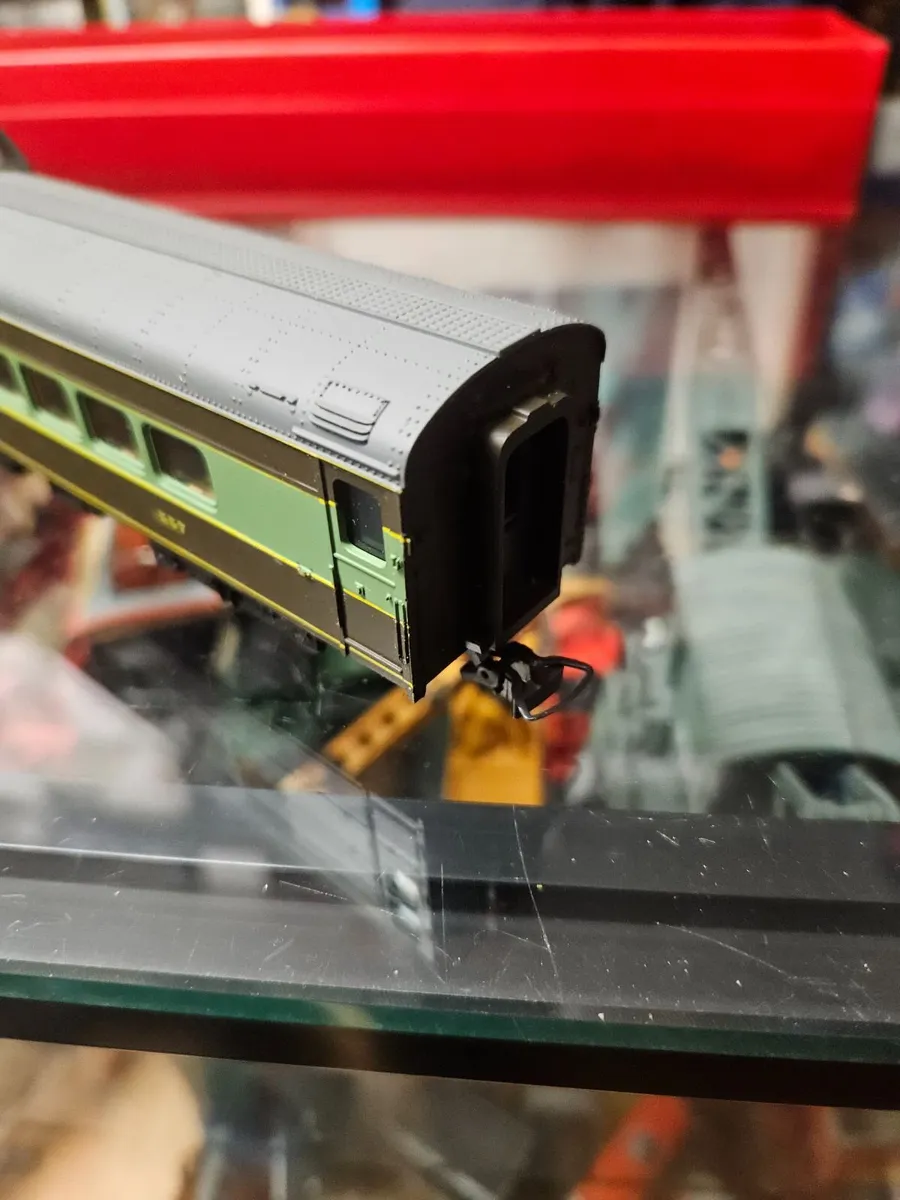 Hornby Rivarossi Carraige - Image 4