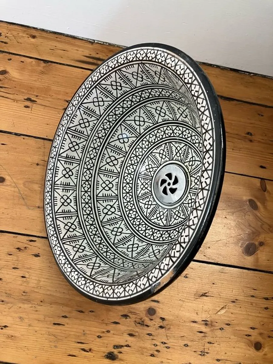 Hand painted Ceramic Moroccan bowl Sink - Image 4
