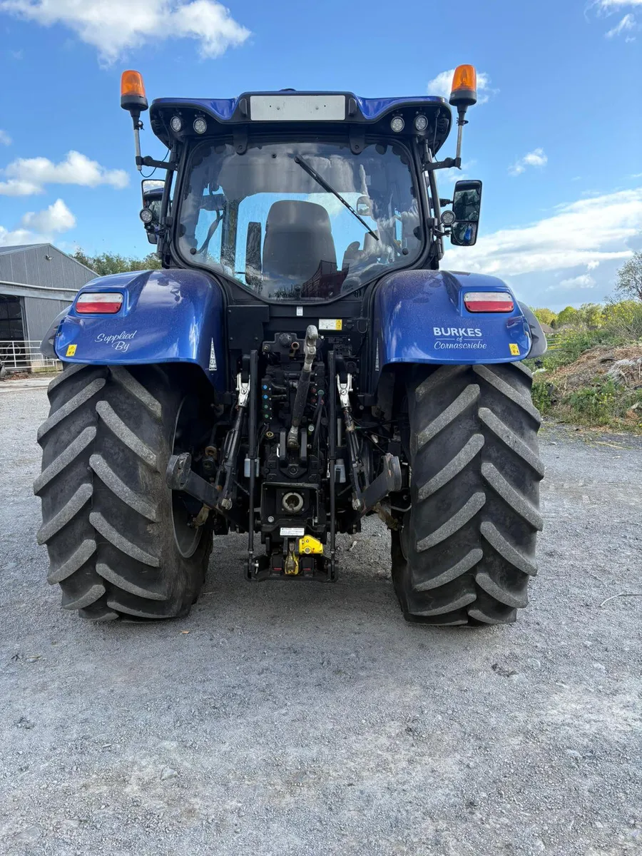2024 New Holland T7.225 Bluepower - Image 4