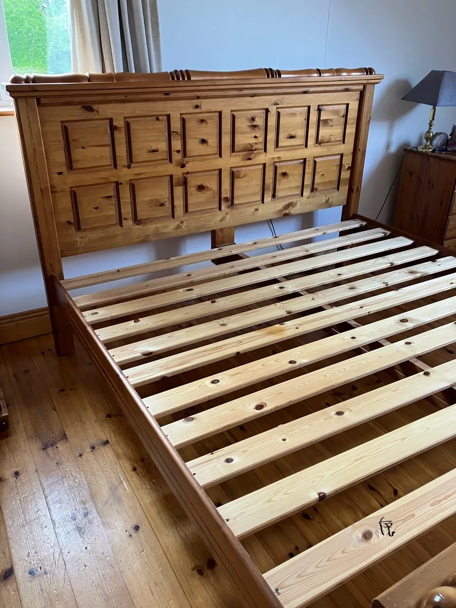 Bed - Image 2
