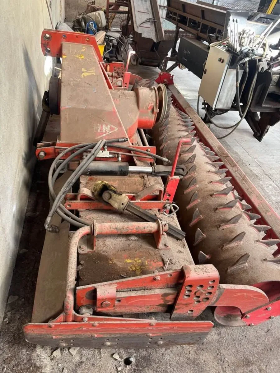 kuhn 3 metre power harrow - Image 4