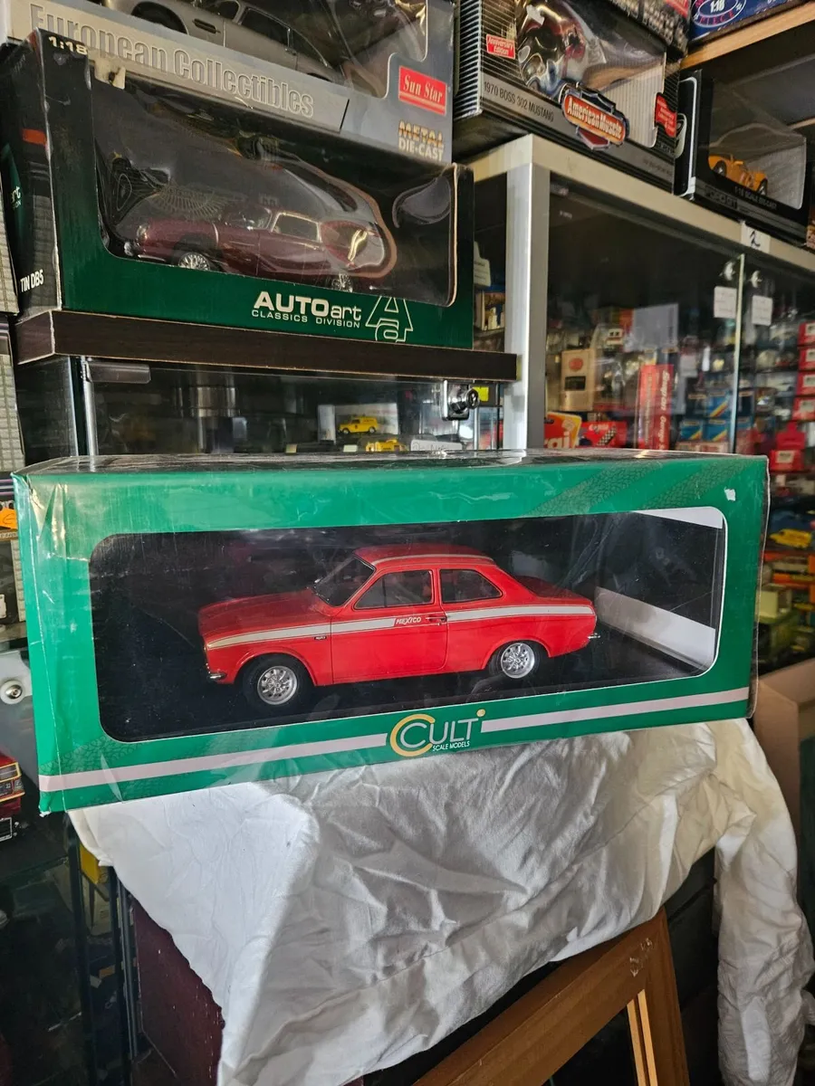 Corgi CULT Ford Escort MKI 1.18 - Image 1