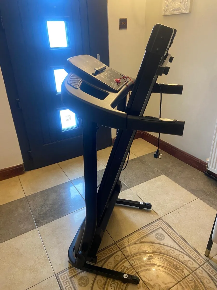 Treadmill - Image 1