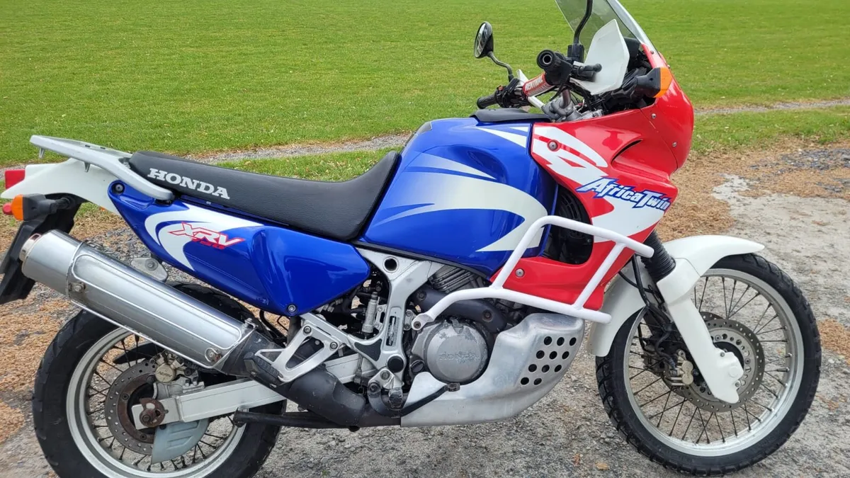 XRV 750 Africa twin - Image 1
