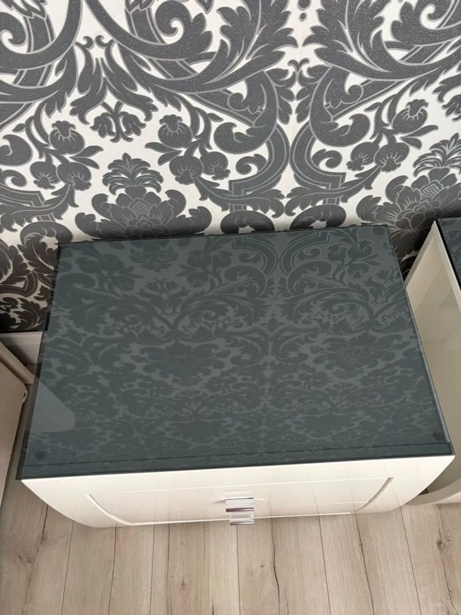 2 bed side lockers - Image 2