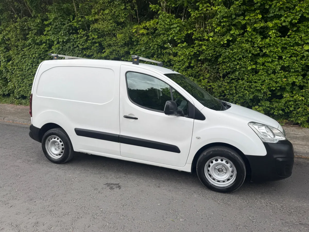 Peugeot Partner cvrt 11/26 tax 3/26 - Image 2