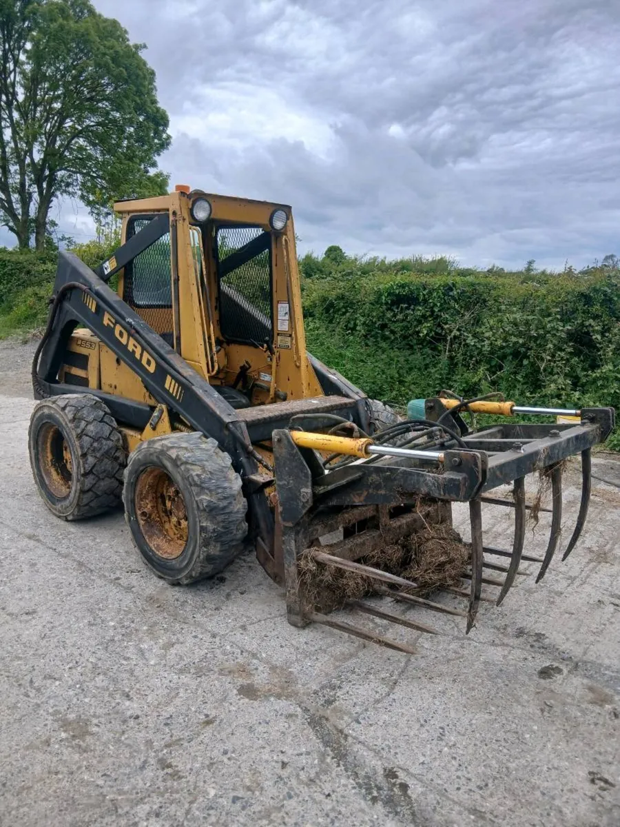 Skid steer - Image 4