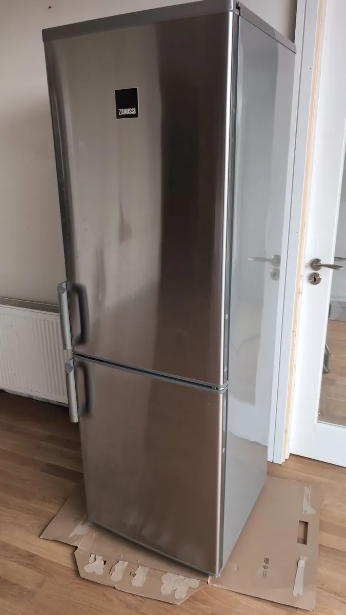 Zanussi Fridge Freezer - Image 1