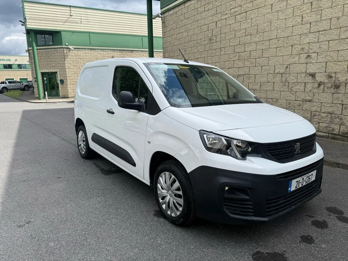 PEUGEOT PARTNER 211 - Image 1