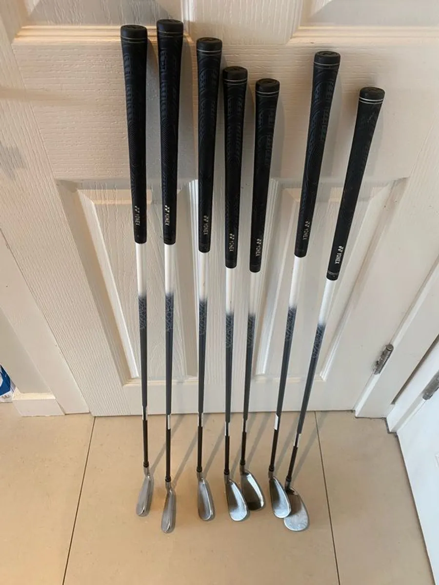 Left handed irons Yonex regular flex graphite shaft 5iron-S wedge great quality - Image 1