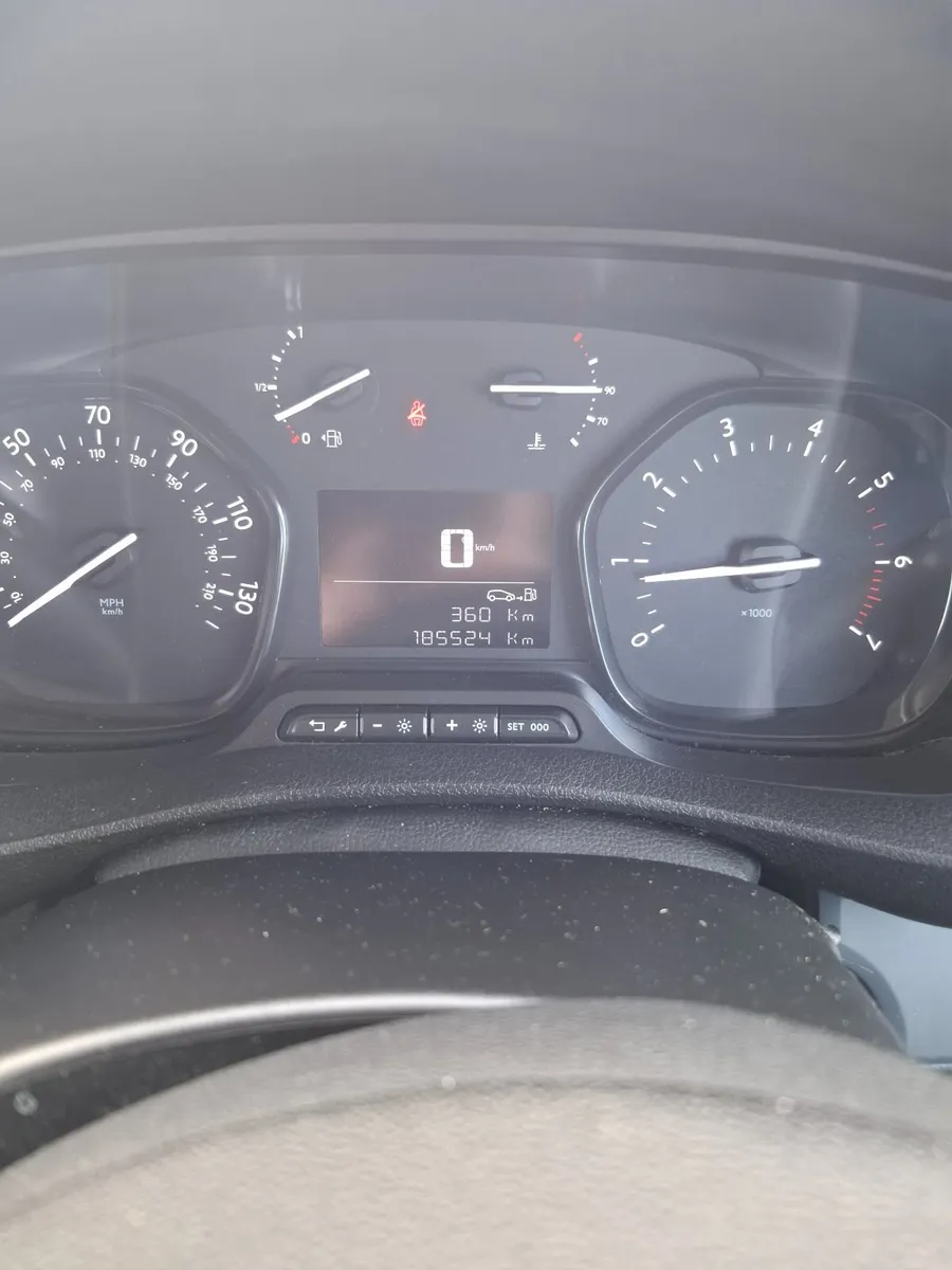 Citroen Dispatch 2018 - Image 2