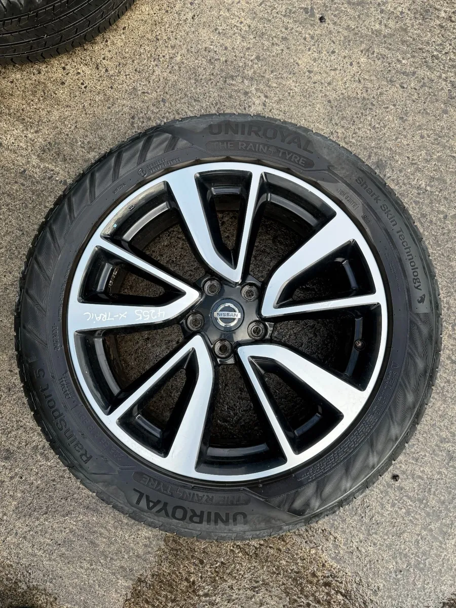2017 XTRAIL 19" ALLOY WHEELS - Image 3