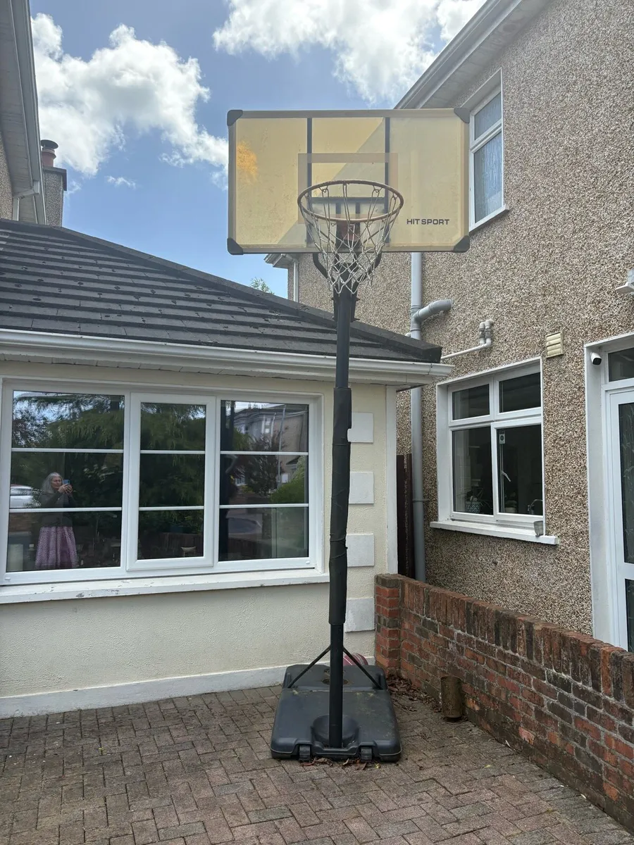 Basketball Hoop - Image 1