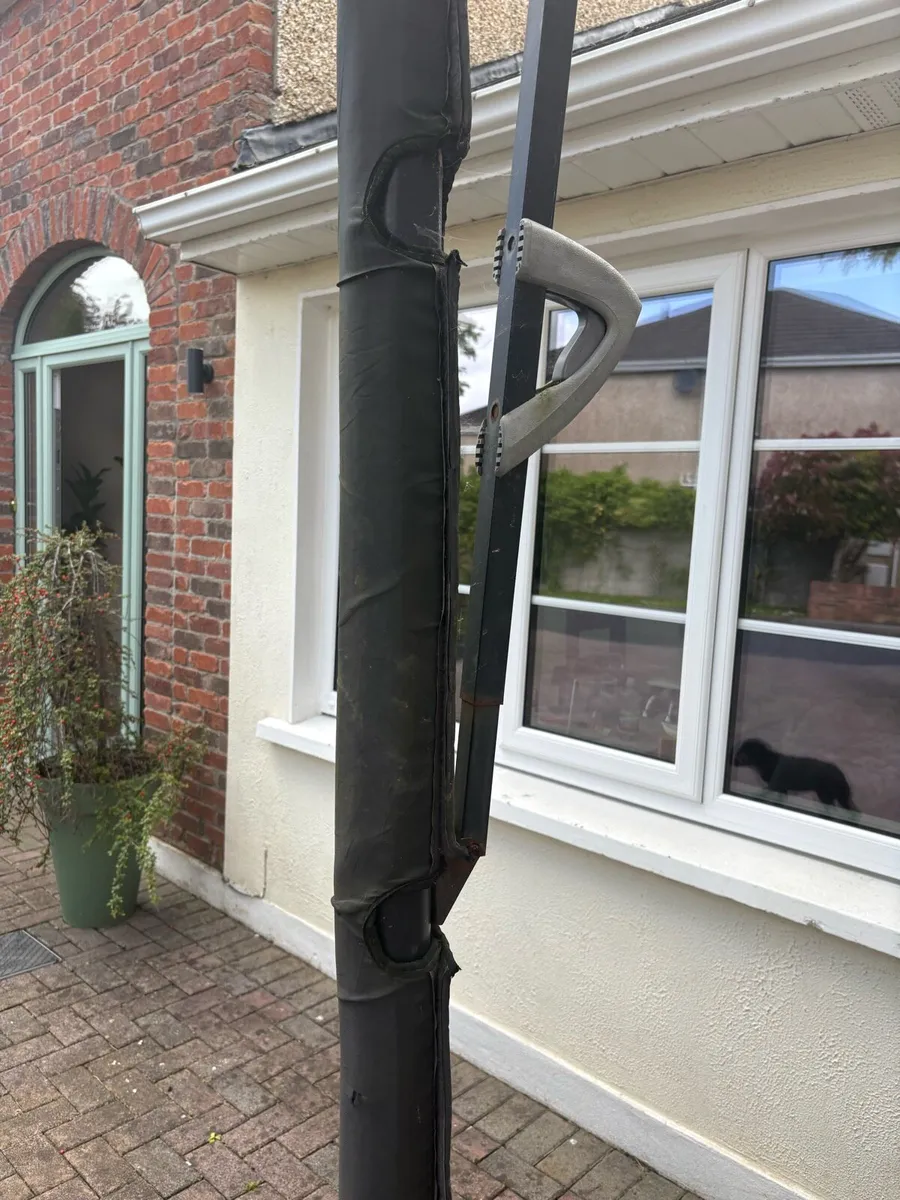 Basketball Hoop - Image 3