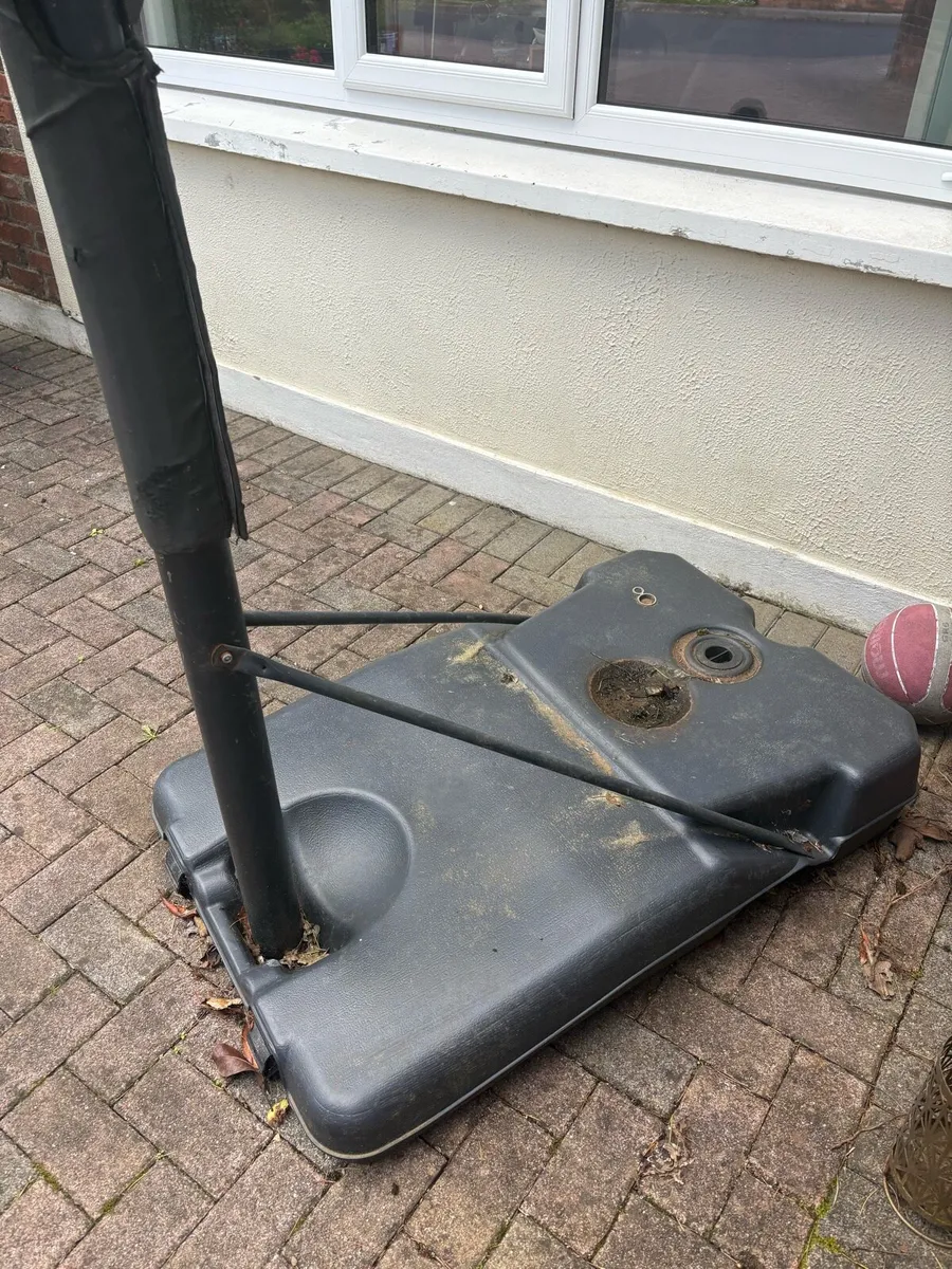 Basketball Hoop - Image 4