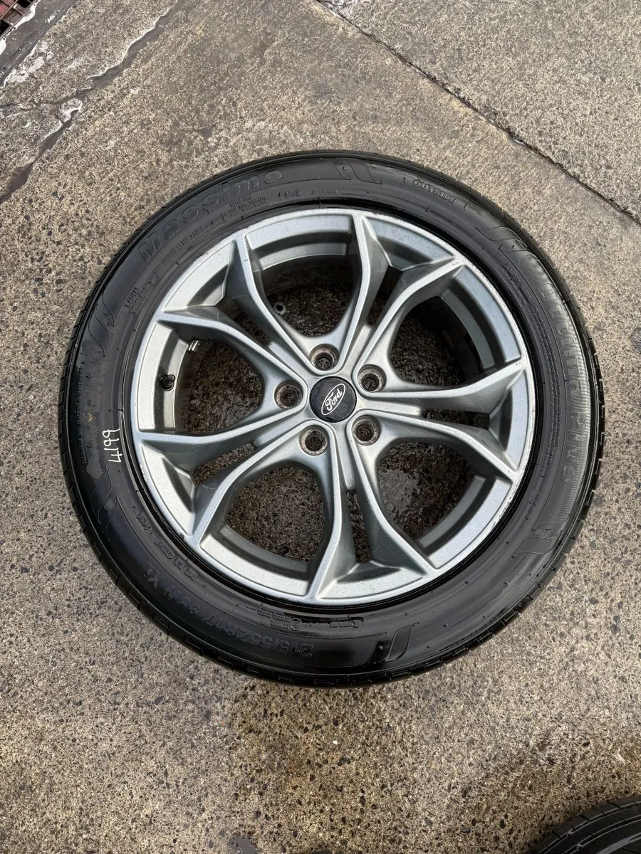2021 FOCUS ST LINE  17" ALLOY WHEELS - Image 2