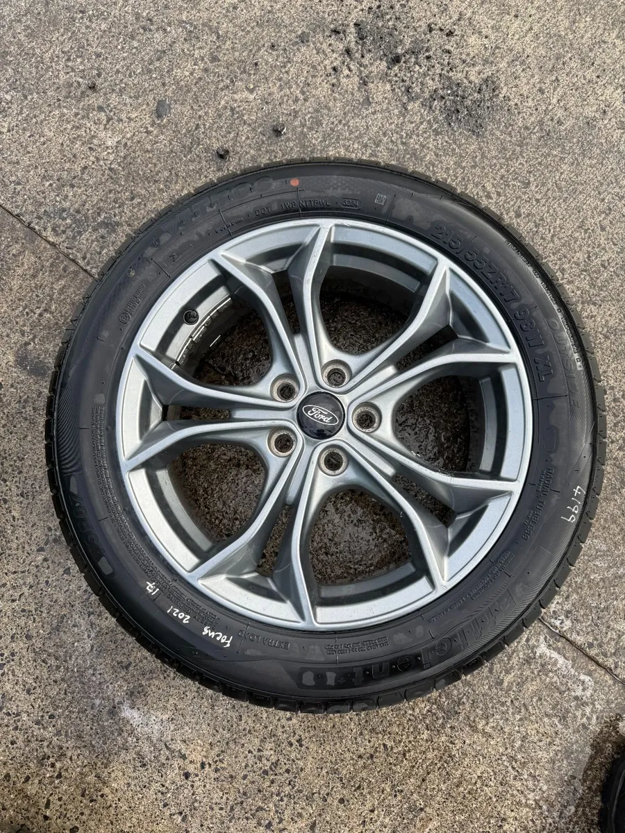 2021 FOCUS ST LINE  17" ALLOY WHEELS - Image 3
