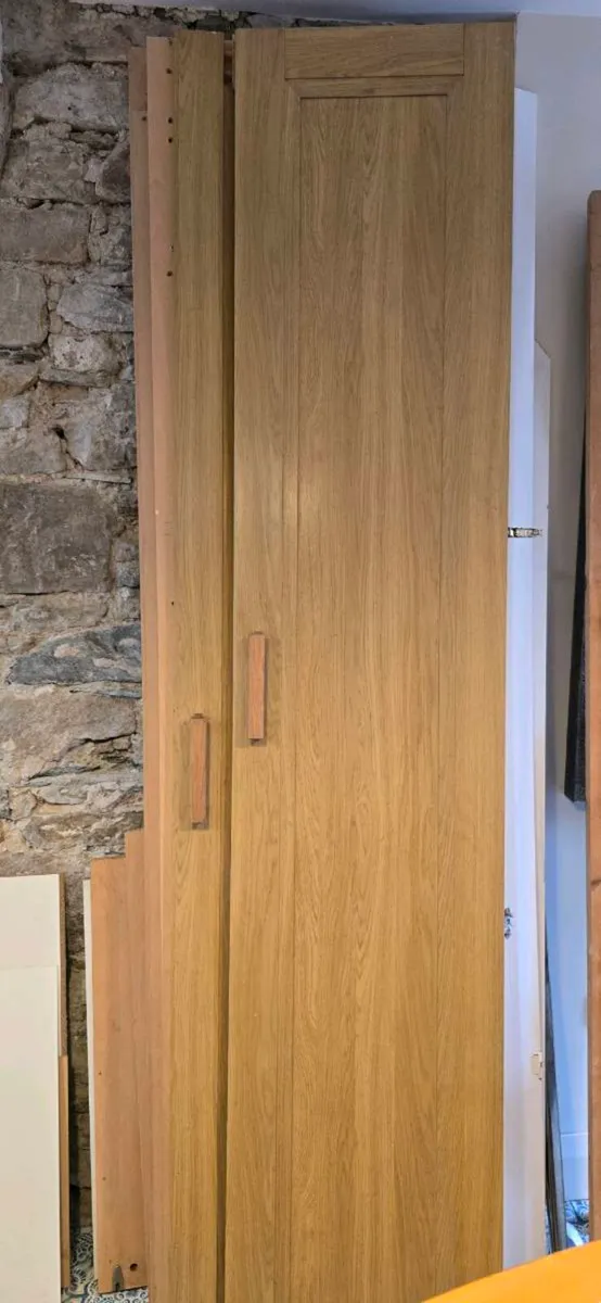 Wardrobe Doors and frame - Image 1