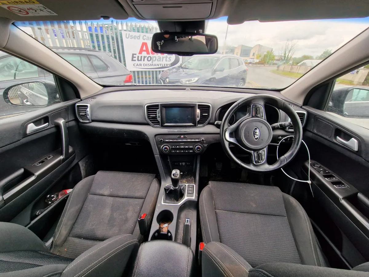 16 KIA SPORTAGE  1.7 CRDI (D4FGD) FOR BREAKING - Image 4