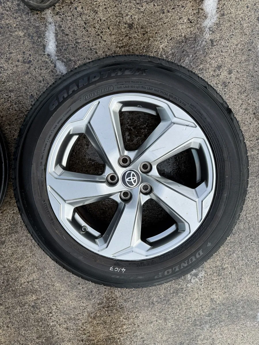 2020 TOYOTA RAV 4 18" ALLOY WHEELS - Image 4