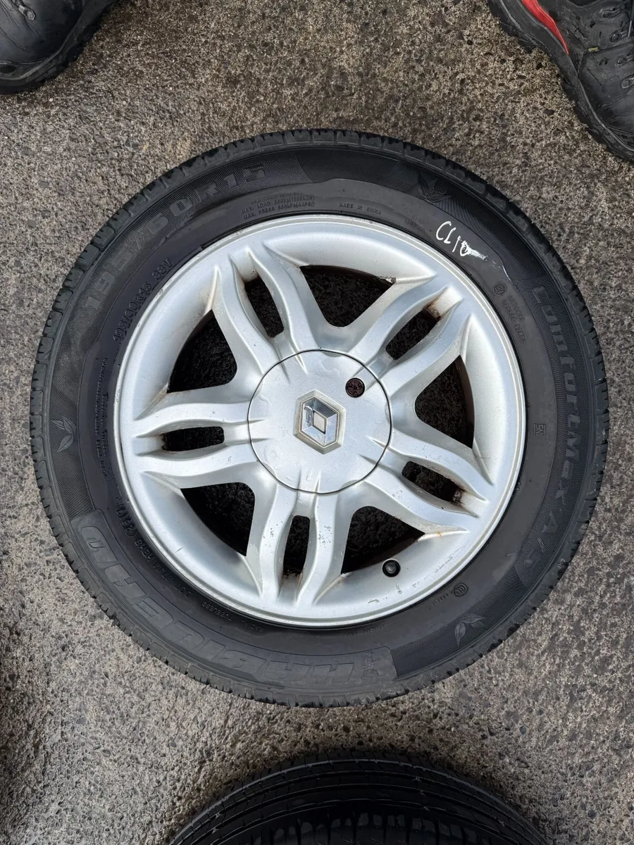 2012 RENAULT CLIO 15" ALLOY WHEELS - Image 4